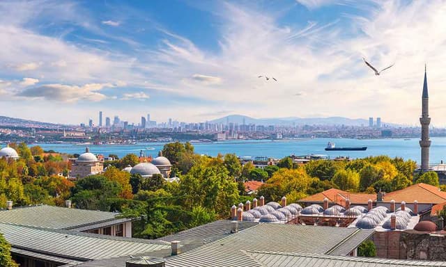 تور استانبول نوروز 1405