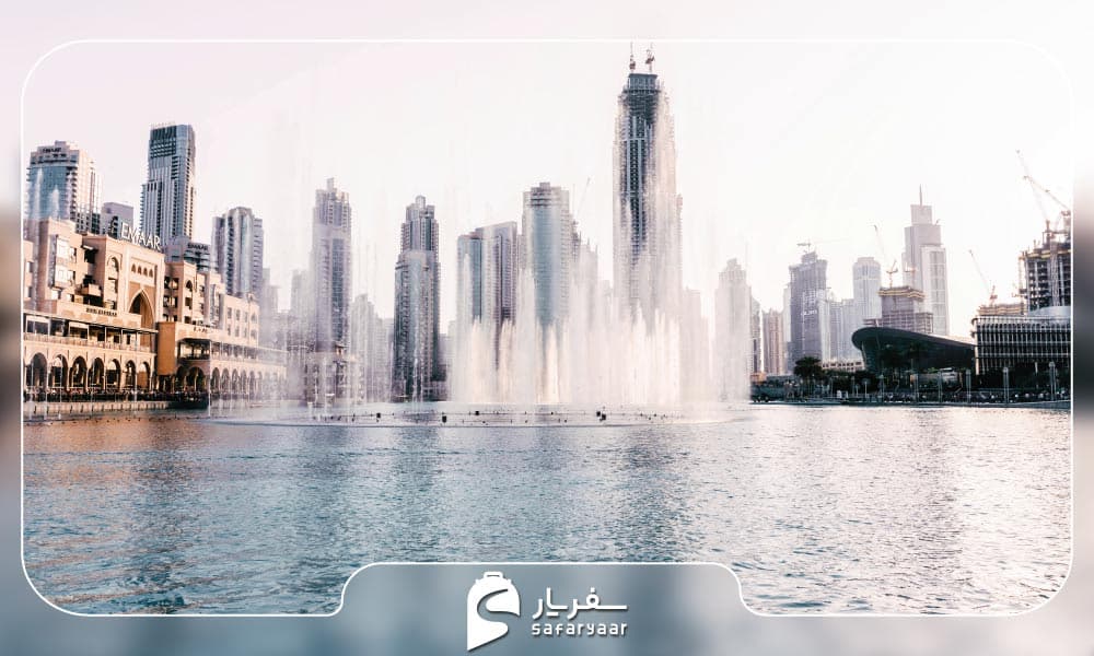 دسترسی به آبنمای دبی مال با حمل ونقل عمومی