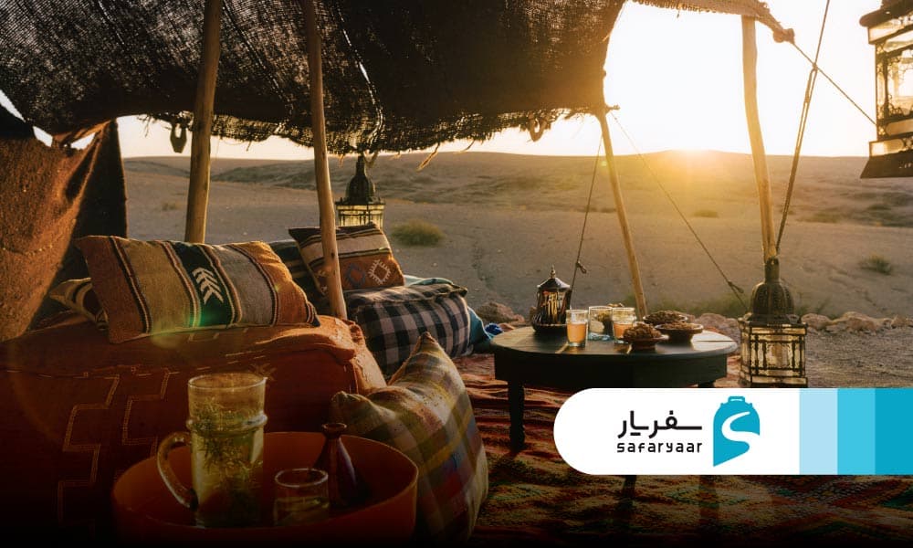 تجربه کمپ صحرایی و تماشای غروب بیابان