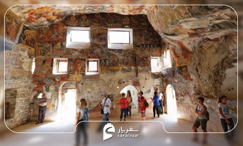 اتاق راهبان و نمازخانه ها