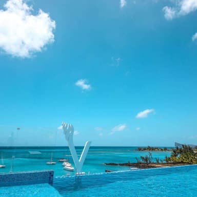 هتل اوشن وی موریس