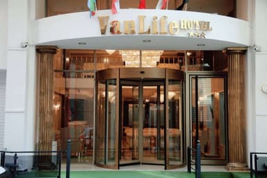 هتل وان لایف