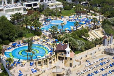 هتل فانتاسیا دلوکس