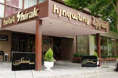 هتل شیراک