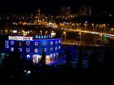 هتل آکواتک ریزورت اند اسپا