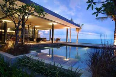 هتل آنوایا بیچ ریزورت بالی