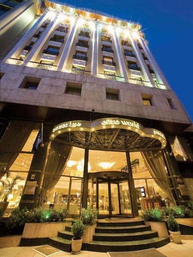 هتل الیت ورد کامفی پرستیژ