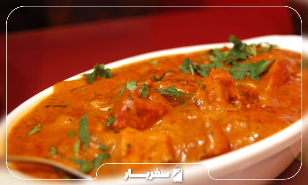 غذای هندی مرغ ماکانی با سس مخصوص