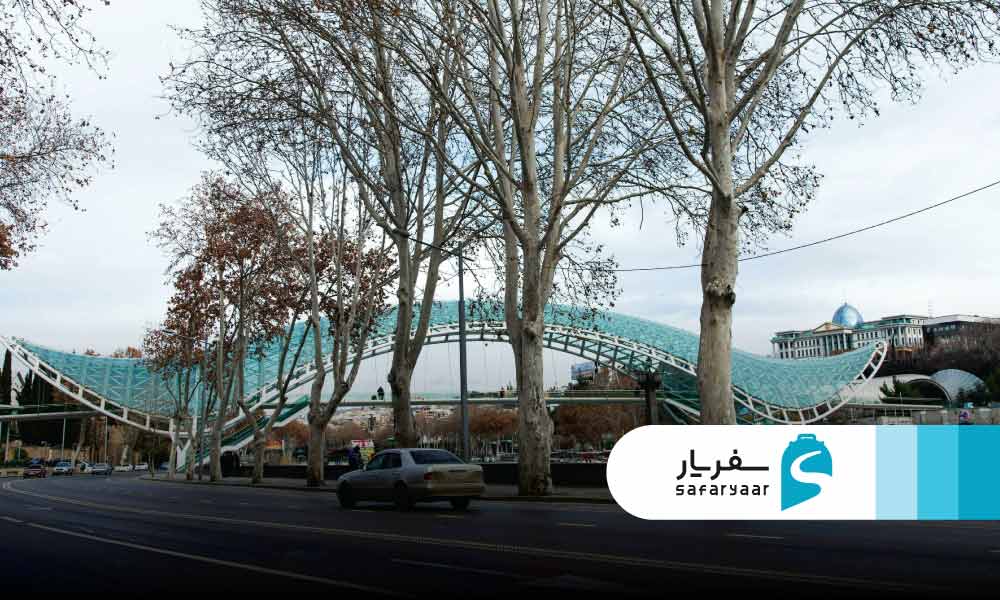 بهترین زمان بازدید از پل صلح تفلیس