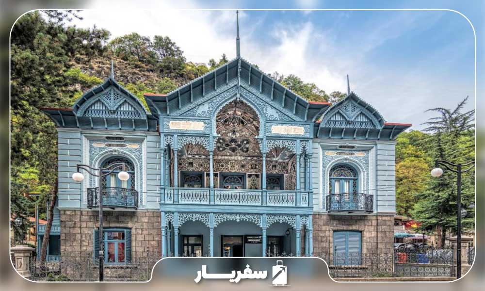 هتل گلدن لاله برجومی در گرجستان