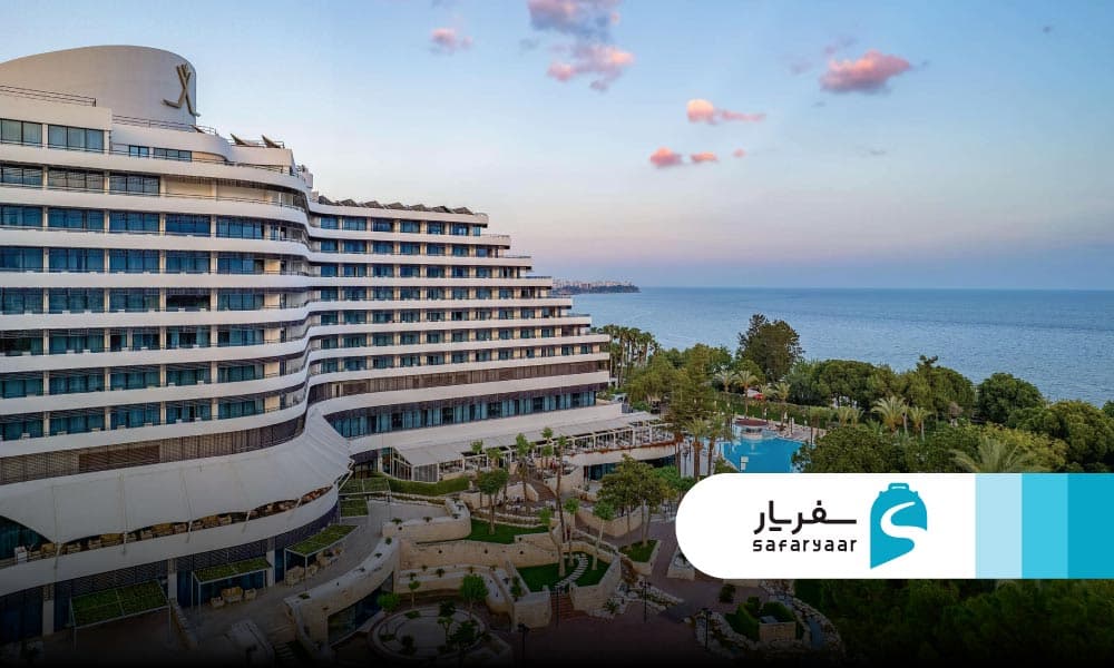 هتل رکسوس داون تاون