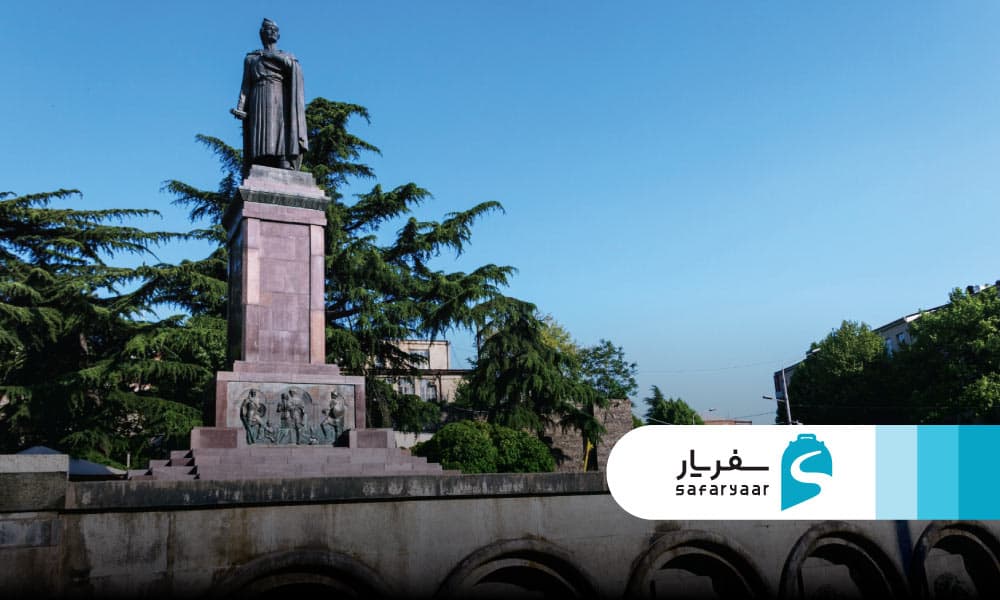 مجسمه و فواره شوتا روستاولی