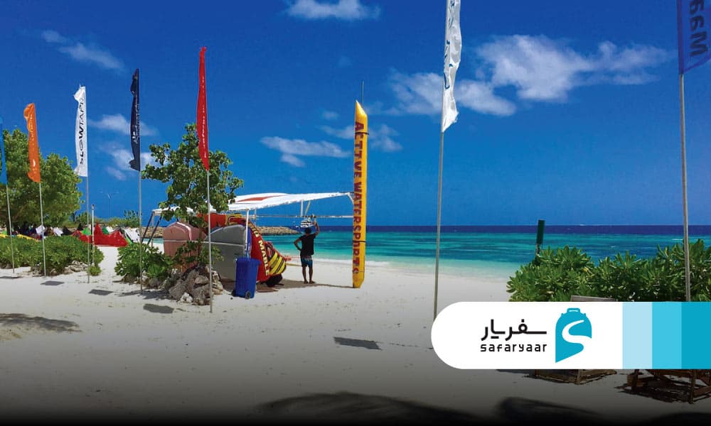 آفتاب گرفتن در ساحل های اختصاصی